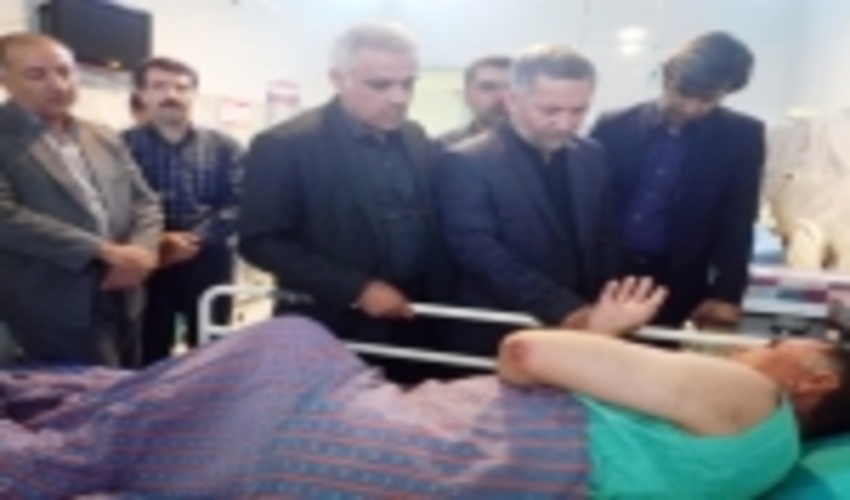عیادت از مصدوم حادثه حریق جنگلهای مریوان