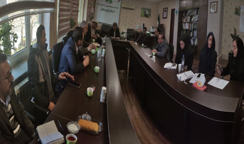 از مشمولین قانون حمایت از خانواده و جوانی جمعیت تقدیر شد.