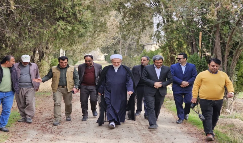 نماینده ولی فقیه در کردستان: دستگاه‌ها به دور از شعارزدگی پاسدار منابع طبیعی باشند