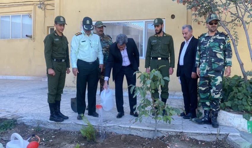 گرامیداشت روز سرباز در هفته دفاع مقدس