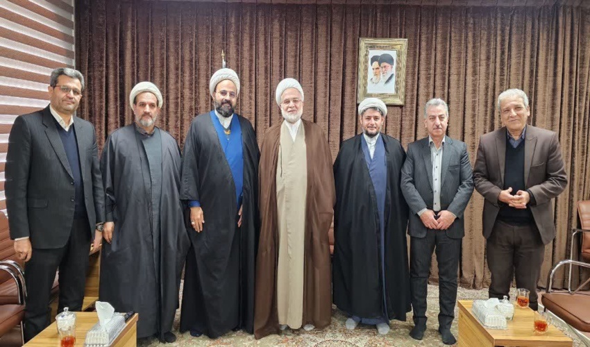  دیدار حجت الاسلام والمسلمین علائیان مسئول حوزه نمایندگی ولی فقیه در سازمان منابع طبیعی کشور  از استان کردستان